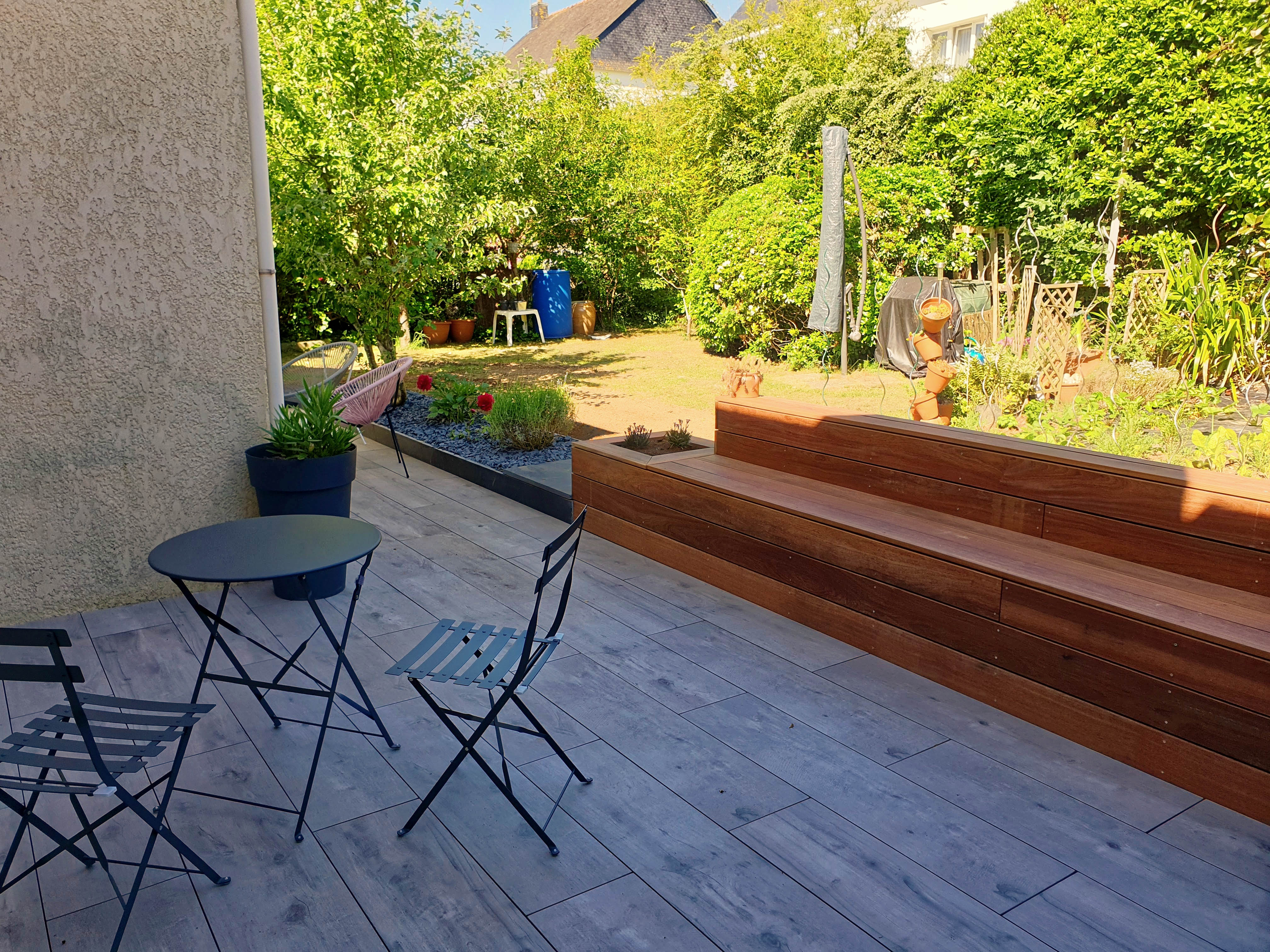 Bouix Paysage, Paysagiste breton, morbihan, amenagement, ameganement terrasse, aménagement, aménagement terrasse, bois, pierre, Pontivy